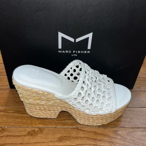 Marc Fisher LTD Hollis Platform Wedge Sandals Ivory &amp; Tan Women’s Size 10