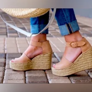 Marc Fisher MlANNIE platform espadrille wedge Size 8.5