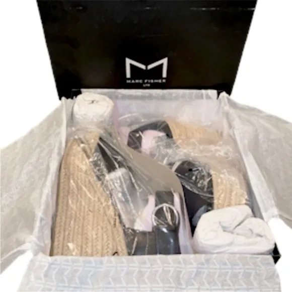 Marc Fisher Platform Espadrille Brand New Size 10 Black