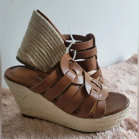 MARC FISHER WEDGE SANDALS