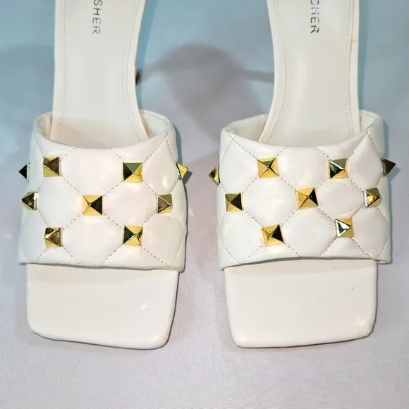 Marc Fisher White Heels Size 9.5