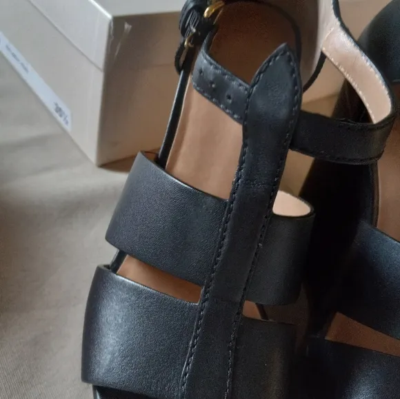Marc Jacobs Black Leather Platform Sandals 36