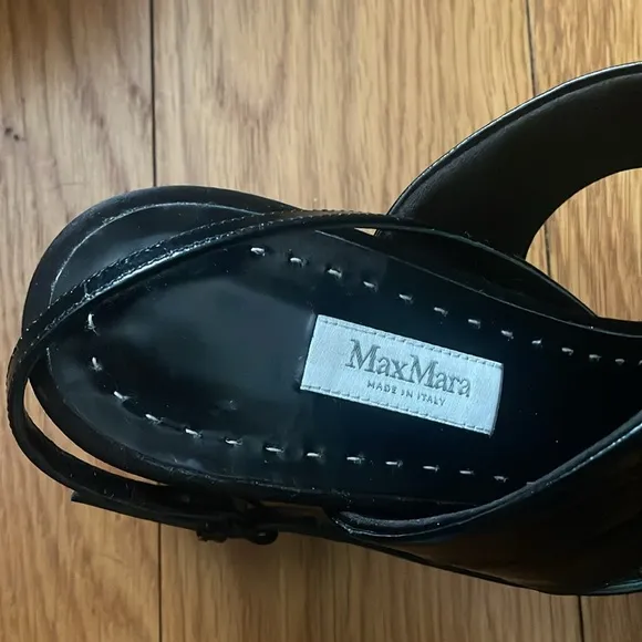 Max Mara Croc Print Leather Sandals 40