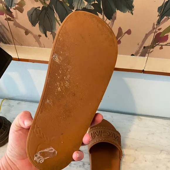 MCM Logo-Embossed Laurel Leaves Pool Slide Sandals Size 10 VGUC