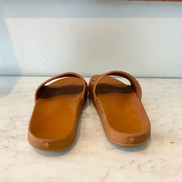 MCM Logo-Embossed Laurel Leaves Pool Slide Sandals Size 10 VGUC
