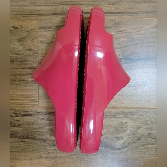 Melissa cloud slide sandals, size US 8, pink