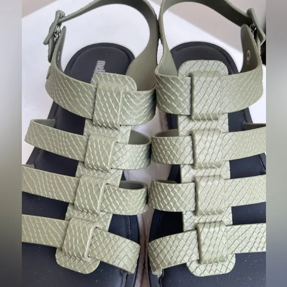 MELISSA - WOMEN’S FLOX III SNAKE PLATFORM SANDALS | SIZE 9