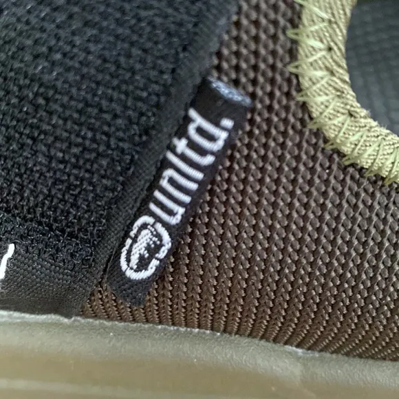 Men’s sandals with arch support