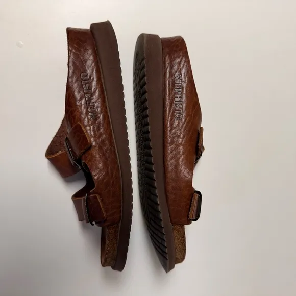 Mephisto Air-Relax Brown Leather Sandals with Buckles