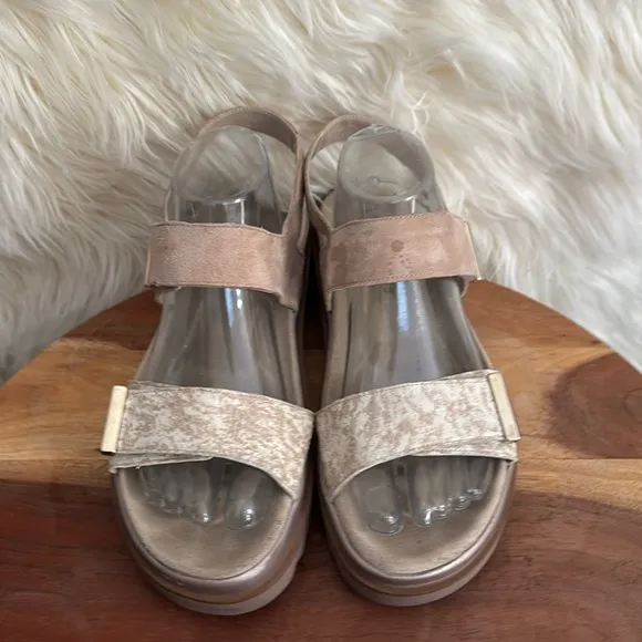Mephisto Dominica Platform Sandals