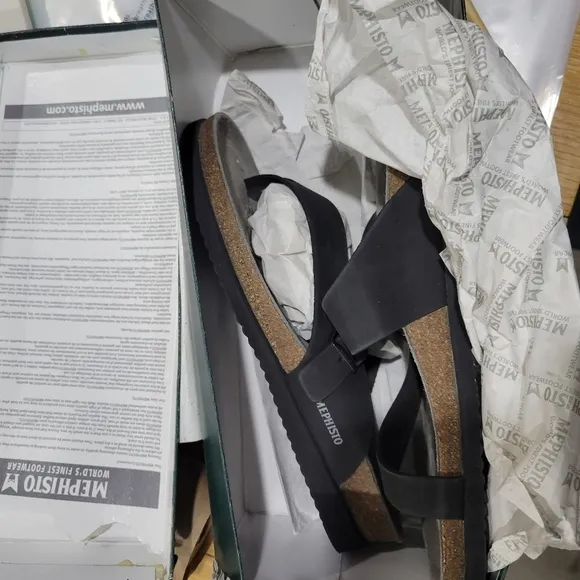 Mephisto Helen Sz EU 43 /US 12 NIB