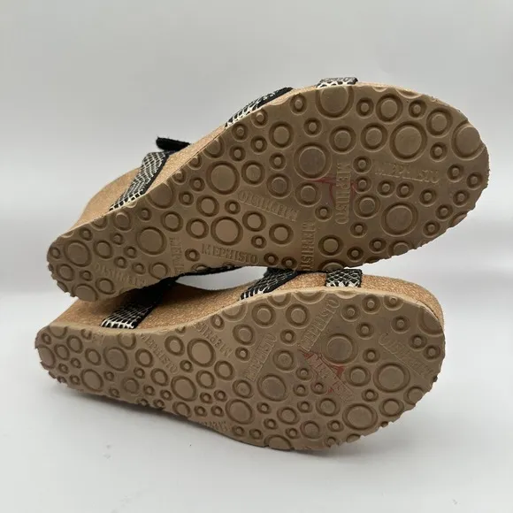 Mephisto Liviane Wedge Sandals Size 39 US 8.5-9 Snakeskin Leather Print Black