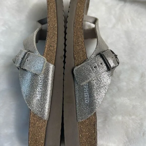Mephisto metallic silver leather thong sandals with adjustable strap size EUR38