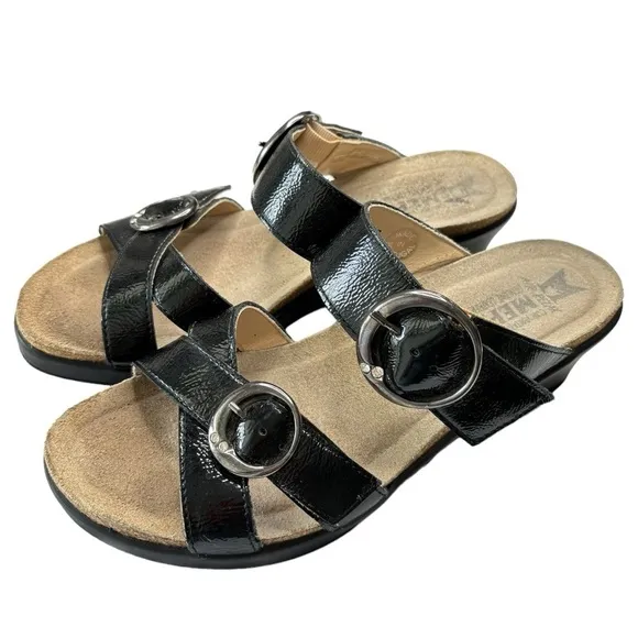 Mephisto Size 37 US 6.5 / 7  Black Patent Leather Strappy Sandals Adjustable