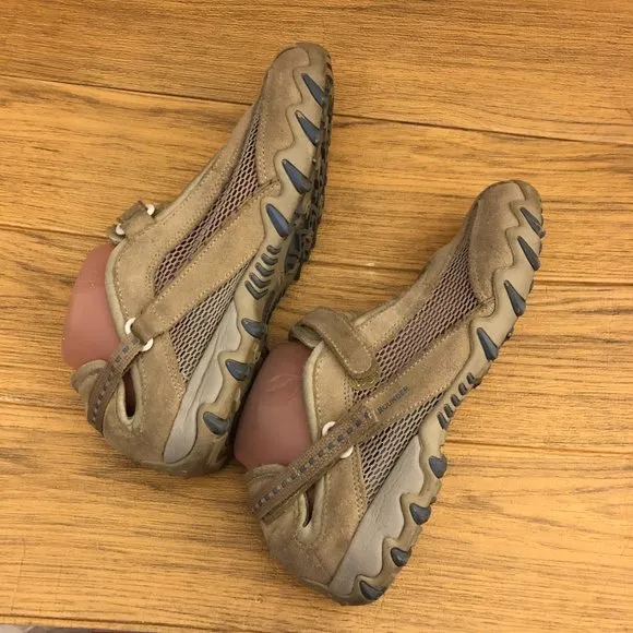Mephisto trail women allrounder beige sandals,9