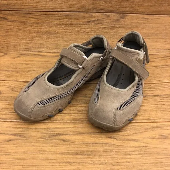 Mephisto trail women allrounder beige sandals,9
