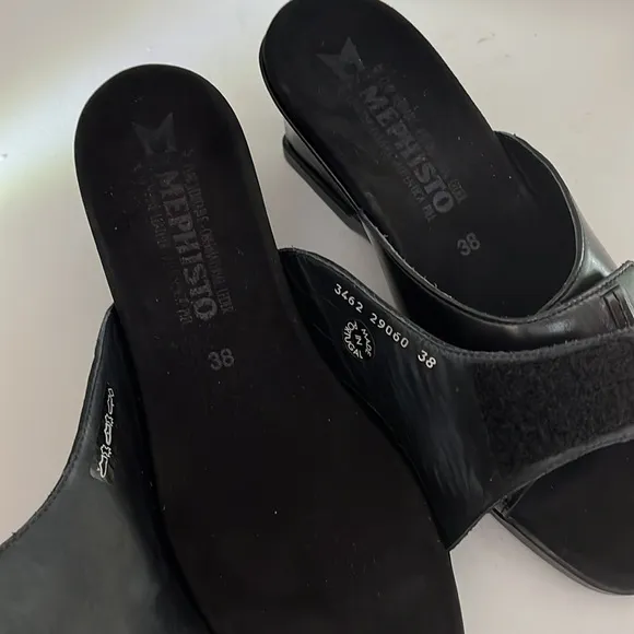 Mephisto’s  Black Leather Wedge Heel Slide Sandals Woman Size 8