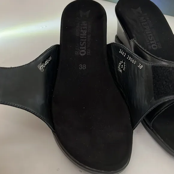 Mephisto’s  Black Leather Wedge Heel Slide Sandals Woman Size 8