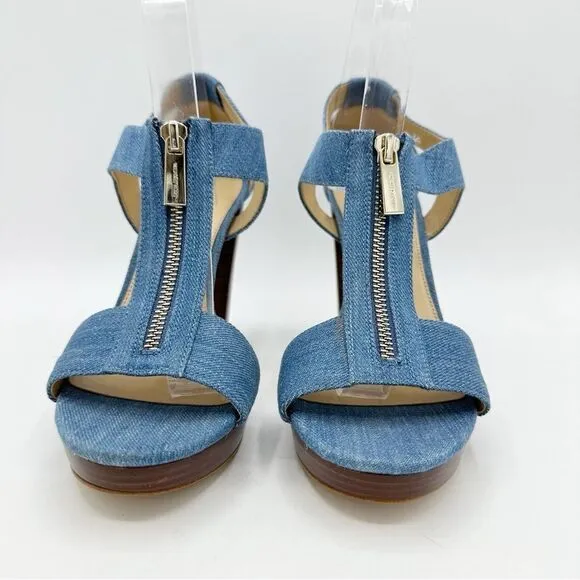Michael KORS BERKLEY DENIM PLATFORM T-STRAP GOLD LOGO ZIPPER OPEN-TOE SANDAL 7.5