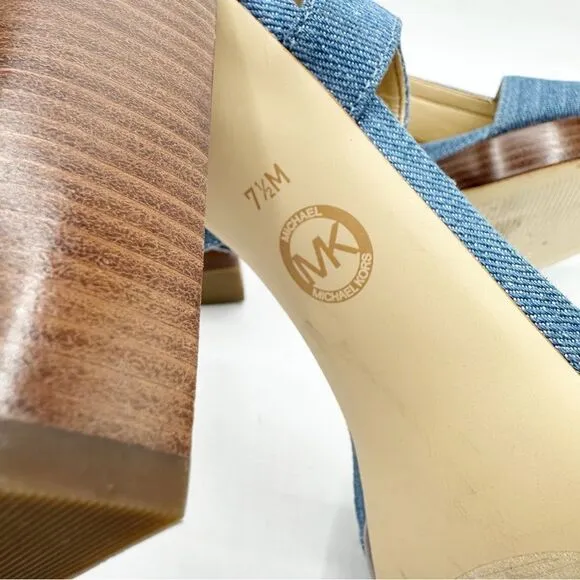 Michael KORS BERKLEY DENIM PLATFORM T-STRAP GOLD LOGO ZIPPER OPEN-TOE SANDAL 7.5