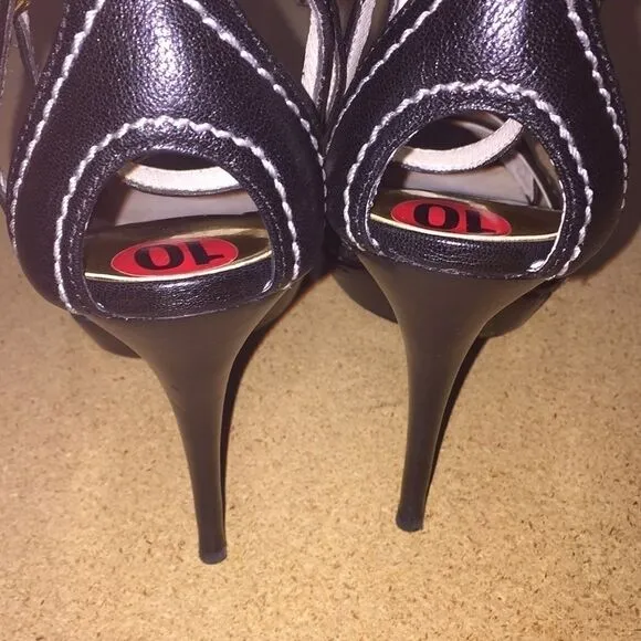 MICHAEL Kors black leather heels, sandals, 10