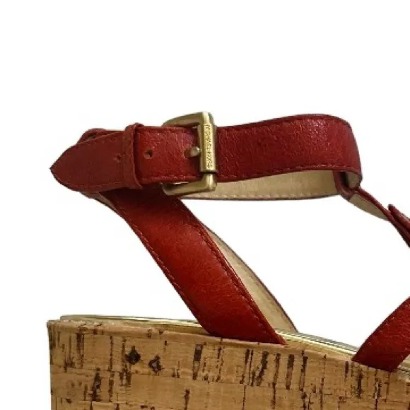 Michael Kors Burnt Orange Crinkled Patent Leather Nash Wedge Sandals Size 8