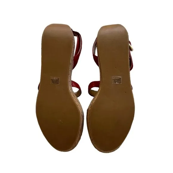 Michael Kors Burnt Orange Crinkled Patent Leather Nash Wedge Sandals Size 8