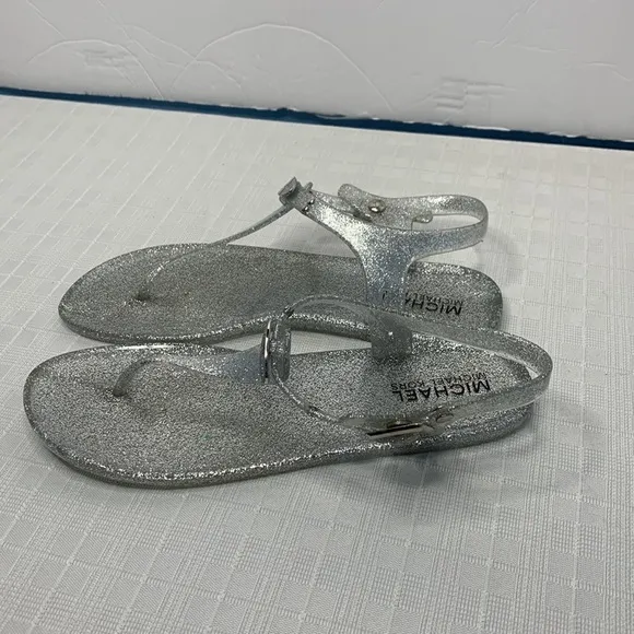 MICHAEL KORS Jelly PVC Thong Sandal MK Logo Plate Matte Silver