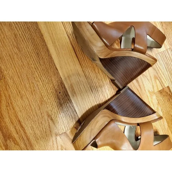 Michael Kors MK Brown Wedge Sandals Size 8