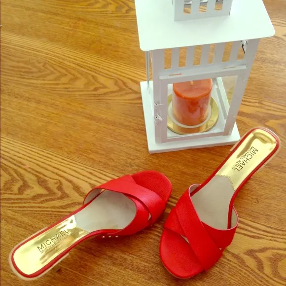 MICHAEL KORS SANDALS