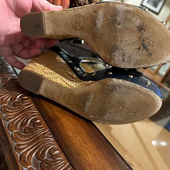 Michael Kors Studded Leather  Navy Wedge Sandals  Size 7.5