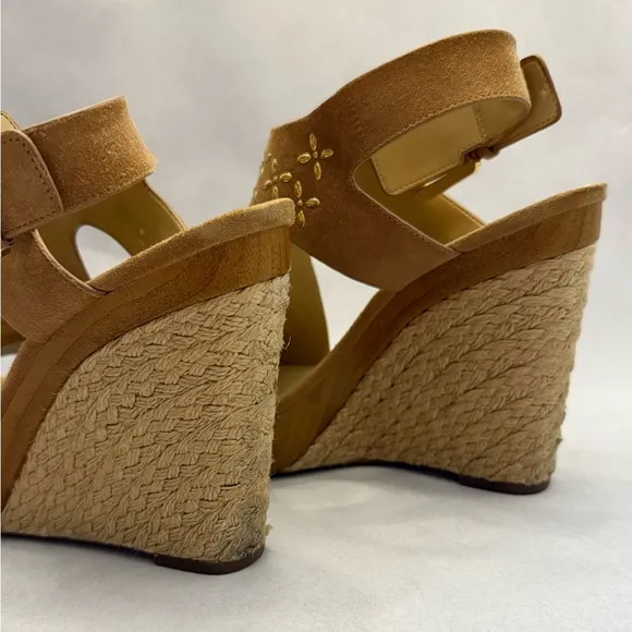 Michael Kors Tan Suede Wedge Sandals Sz 6