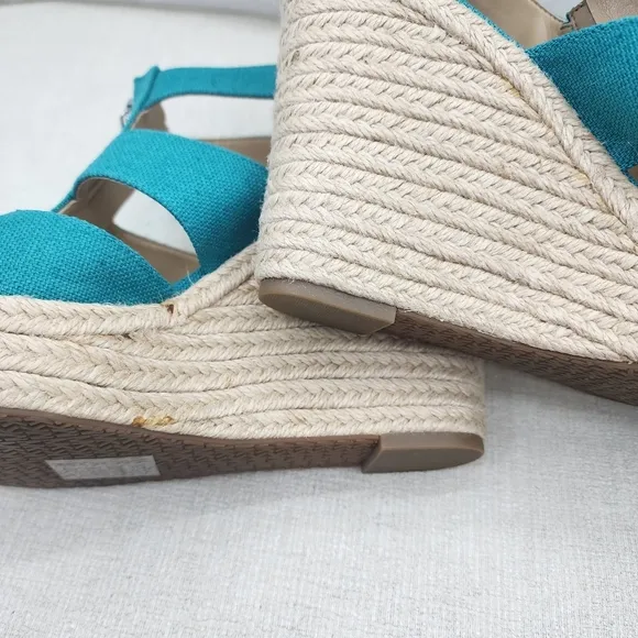 Michael Kors Women's Damita Cage Design Front Zip Wedge Sandals - 10