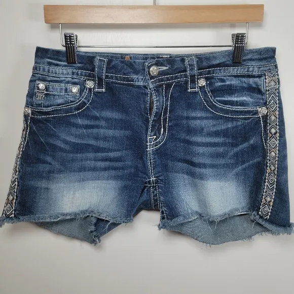 Miss Me Mid-Rise Easy Embellished Shorts Size 29
