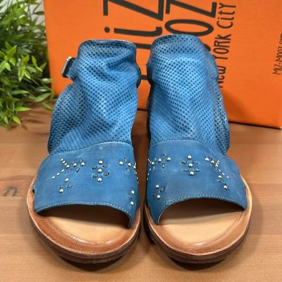 Miz Mooz Fifi Leather Wide Width Ankle Strap Sandals Size 37W