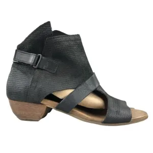 Miz Mooz Women's Size 41 (9.5-10) Corgan Verona Collection Black Leather Sandals
