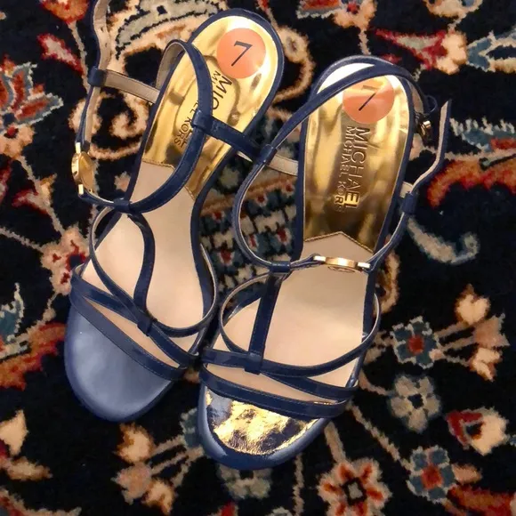 MK heels