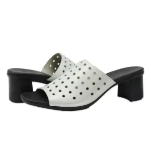 Munro Jules Silver Perforated Leather Mule Cushioned Footbed Arch Support 6