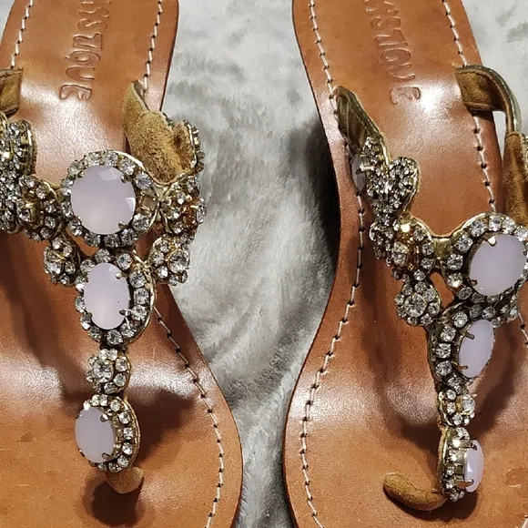 Mystique Boutique Crystal Embellished Sandals Size 9