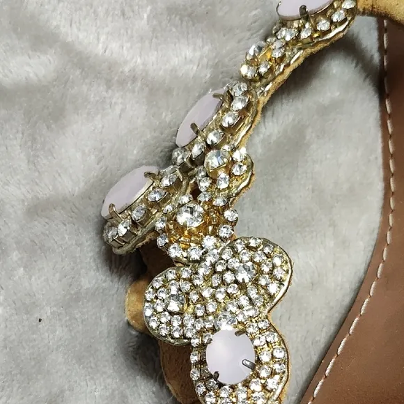 Mystique Boutique Crystal Embellished Sandals Size 9