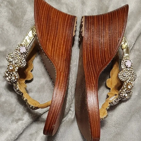Mystique Boutique Crystal Embellished Sandals Size 9