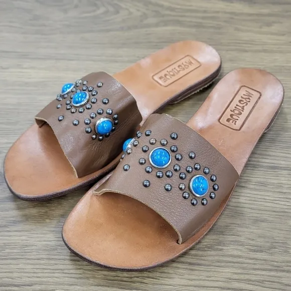 MYSTIQUE BOUTIQUE EMBELLISHED LEATHER SANDALS SIZE 10 NEW IN BOX