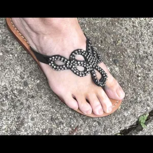 Mystique Sandals size 6