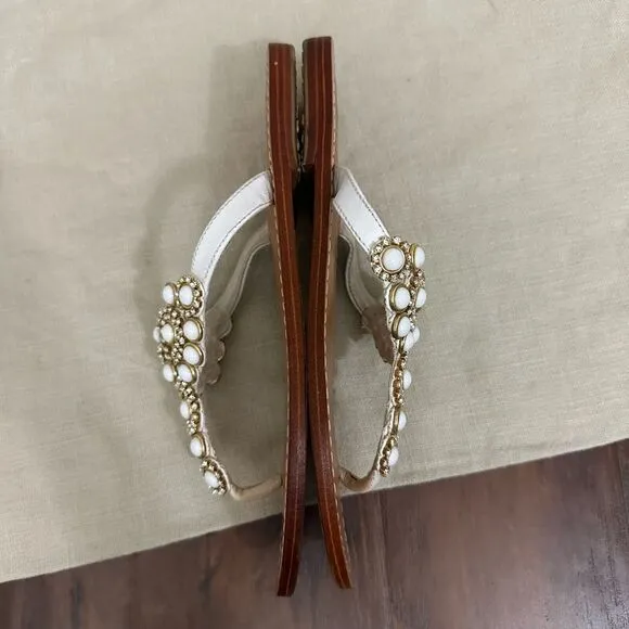 MYSTIQUE White Jeweled &quot;Pearl&quot; Rhinestones Leather Thong Sandals Flip Flop