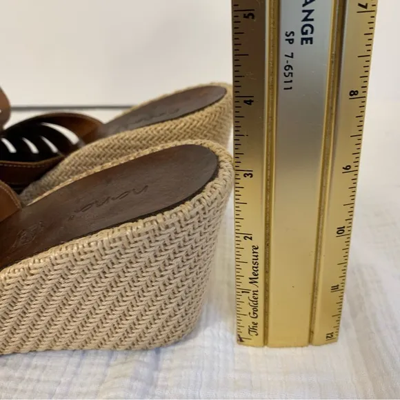 Nana Italian Leather Wedge Sandals Sz 6.5 Artisan Made Floral Tan Brown READ