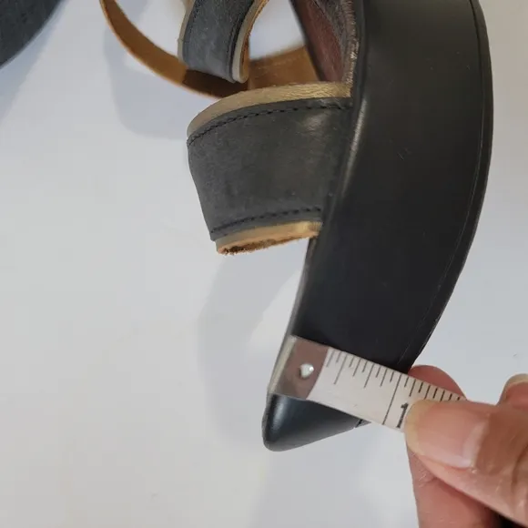 NAOT Gesture Criss-Cross Strap Black Leather Wedges Sandals Sz 42/11 Comfy