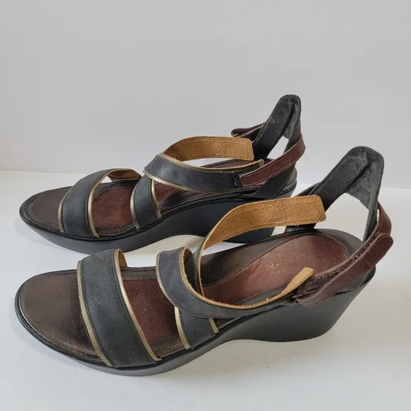 NAOT Gesture Criss-Cross Strap Black Leather Wedges Sandals Sz 42/11 Comfy