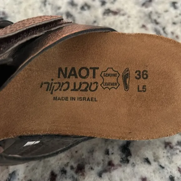 NAOT Jessica Copper Bronze Leather Sandals Adjustable Strap Women’s Size 36 NWOT