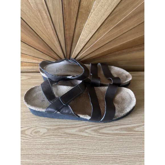 Naot Kayla Sandals Copper Bronze Made In Israel Size 40 W 9 Strappy Ankle Strap