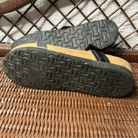 NAOT Made In Israel Blingy Adjustable Sandals Size 40 (9-9.5)
